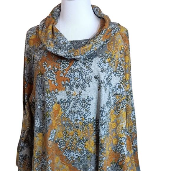 FIG & FLOWER Artsy Cowl Neck Top Blouse Plus 2X SOFT Flare Sleeves Comfort Fall - Picture 9 of 11